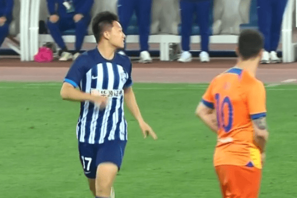  青岛西海岸有望签约陈宇浩：他已参与球队训练