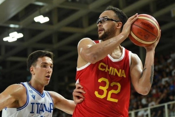  李凯尔得了什么病？